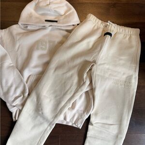 Essentials X fear of god tracksuit